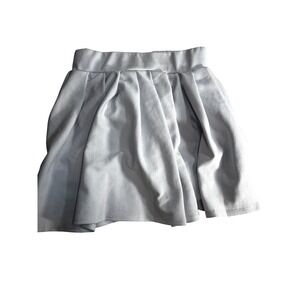 Love Streak Mini‎ Skirt Pleated Skater Style Light Gray Small Casual Cute